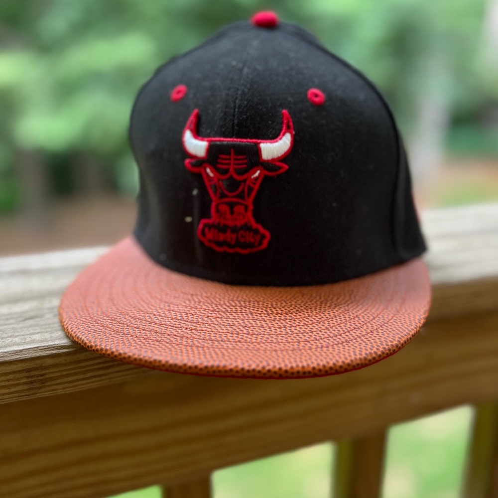 Make Me an Offer!New Era 9FIFTY Chicago Bulls Strap Back Cap